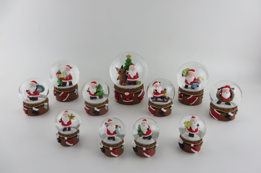 Christmas Snow Globes Glitter Water Globe Musical Snow Globe Decoration